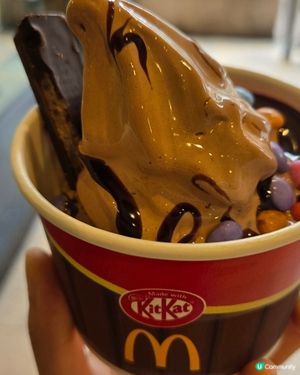 麥當勞Kitkat 芭菲🍫