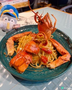 原隻龍蝦正