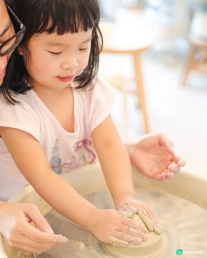 拉坯親子樂 👶🏻🎨  
同小朋友一齊玩泥，放慢腳步，享