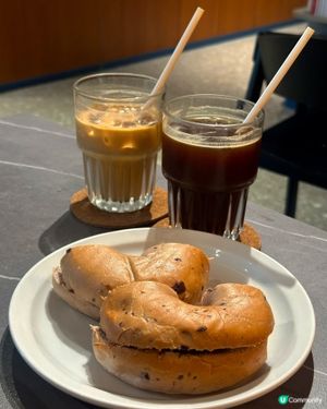 灣仔深藍色慢活Cafe☕必食手工製Bagel😋