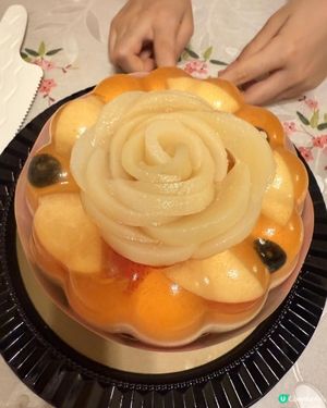 日本白桃🍑🍑烏龍茶慕絲蛋糕🍑🍑