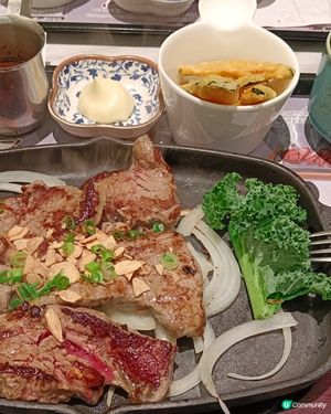 鐵板韓式蒜片亂切牛扒