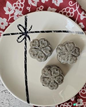 冰皮黑芝麻蛋糕