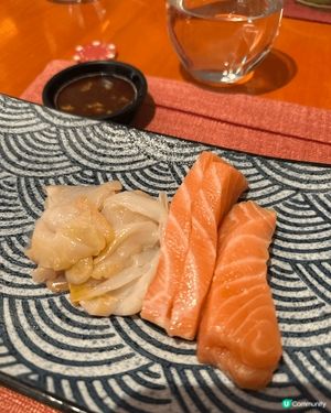 九龍香格里拉自助餐，保持一貫水準，服務優質，特別日子想食餐滿