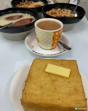 銀龍咖啡茶座🤤！腐乳西多士必食！😋