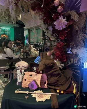 這個是銅鑼灣一間酒吧餐廳 非常適合打卡 食物好味
哈囉喂全