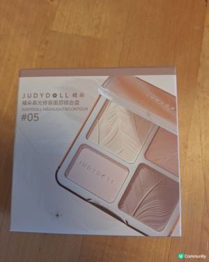 1.  高光修容粉餅🤩新手必備！輕鬆變靚✨