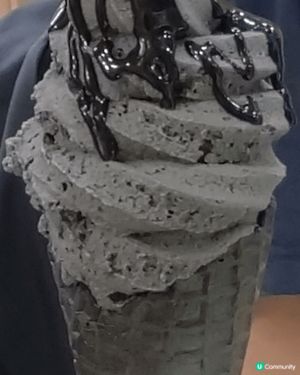 甜品控集合吧
每次路過都會被人龍長長嚇退;今次路過見人龍還