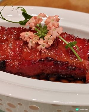 會展中庭聚餐！共嚐精緻美點心🤤