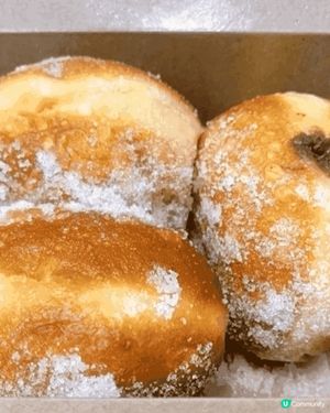 Dough Bros Pizza & Doughnuts主打