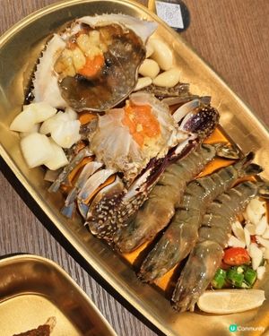 【Threads爆紅🔥醬油蟹×烤牛小腸の韓式盛宴】