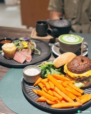 觀塘工廈西餐🌙！夜晚Chill啲😋！ #觀塘美食