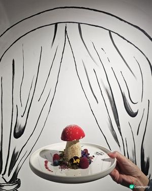 黑白視覺與打卡美食的結合