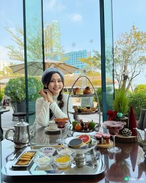 聖誕閨蜜下午茶！🥂 魚子醬超奢華下午茶！😋