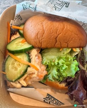 Oliver’s Super Sandwiches 推出咗全