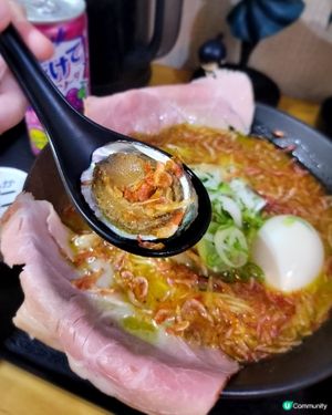 極鮮甜！櫻花蝦拉麵🍜+雞皮餃子😋！