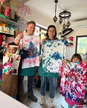 彩色扎染+ 古法手工造紙 + 印印畫+ 流體熊 