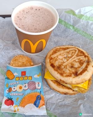 麥當勞楓糖班戟脆雞漢堡薯餅餐