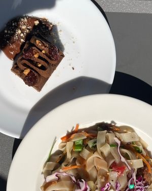 素食可可蛋糕，可可美香濃，質地結實，必食之選