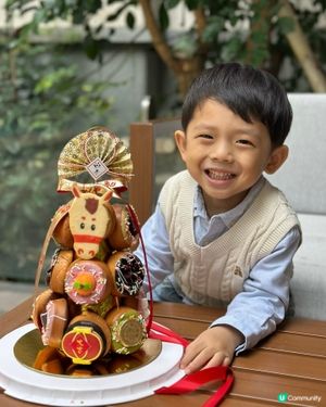 人氣爆燈馬年donut 塔  🐎✨