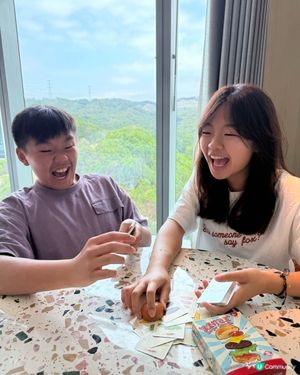 🍔🤯 漢堡打包王爭奪戰！成屋笑聲 😂😆