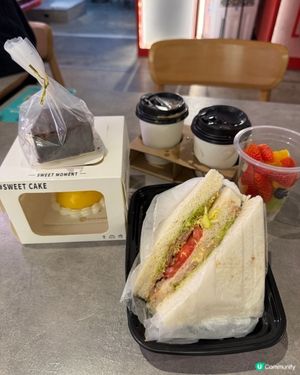 Tasty Go! & Moon Bakery (上環)