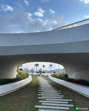 【香港四圍遊】數碼港海濱公園 ♥ 大草坪睇住海景日落野餐