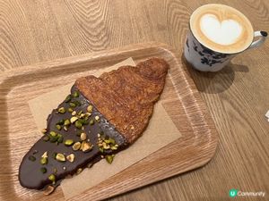 大熱壓扁牛角包