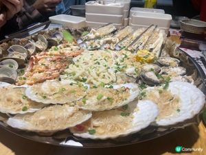 斗滾： 蒸海鮮盤