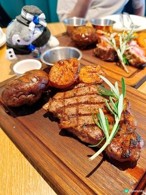 音樂美食天堂，一次滿足！🎵🍖