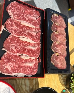 喺旺角彌敦道$168任食😍有太多嘢食，無限時