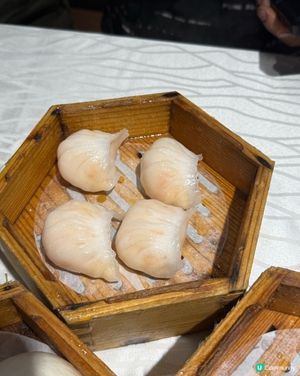 放假去飲茶，一家人傾吓偈，咁就一個下午