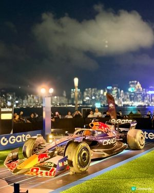香港打卡 🏎️ K11 Musea 激罕紅牛 F1 賽車展！