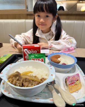 全港最平嘅兒童餐非佢莫屬🍛🍮🧃