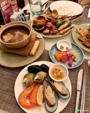 美麗華酒店Yamm Lunch Buffet 買一送一‼️
