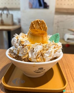 旺角邪惡甜品焦糖布甸海鹽奶蓋雪奶 🍨
