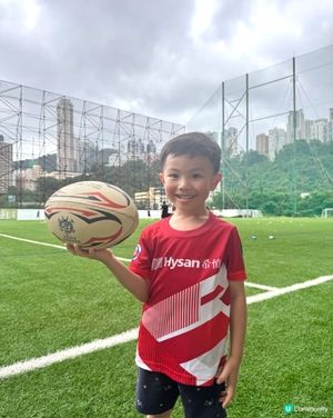 從「唔想玩」到「好鍾意」！海馬弟弟的欖球初體驗 🏉✨