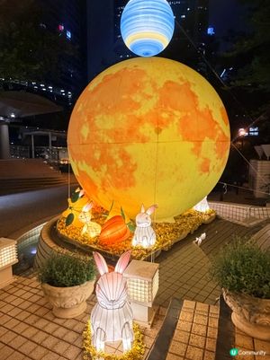 香港公園今年中秋設了靚靚打卡點!以星空宇宙做主題｡掛了幾排星