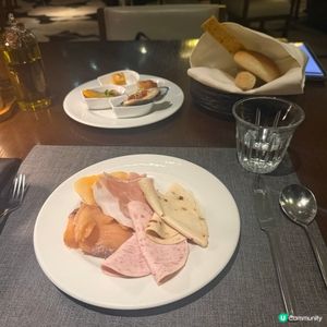 🌟【專屬的慶祝禮遇|星幕半自助晚餐】🌟