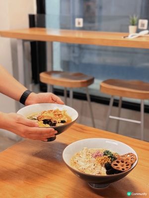 六游上海麵🍜！拉麵湯底勁正😋！