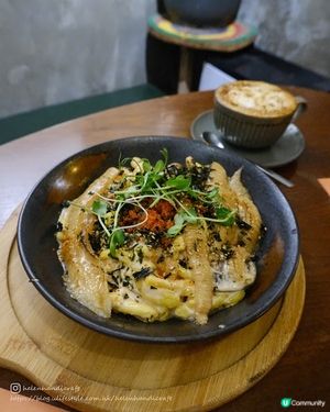 【吃下旺角】旺角舒適工業風cafe - 八0