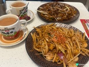 乾炒牛河，炒銀針粉