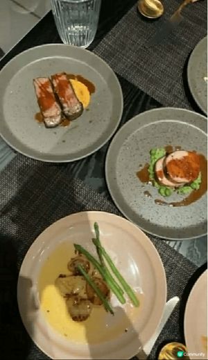 香港東隅酒店的 FEAST (Food by EAST) 餐