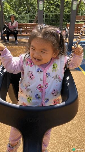 超級推介佐敦谷公園，呢個公園嘅遊樂場，有沙池，雙向韆鞦，仲有