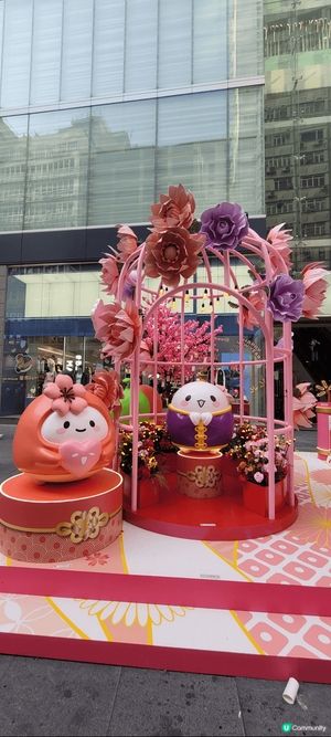 今個農曆新年🧨iSQUARE國際廣場聯乘香港插畫家品牌oh