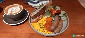 全日早餐。Sogo cafe at 啟德