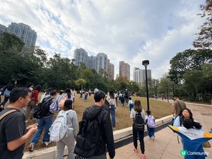 大戲棚: 用竹搭的手作建築物，之後唔知仲有冇
啟德的五行童樂