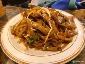 跟lifestyle試嘅三個灣仔名物，有新景園咖哩豬，乾炒牛