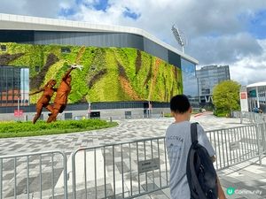 啟德體育園環境優美充滿活力，建筑風格獨具特色，生活娛樂設施一