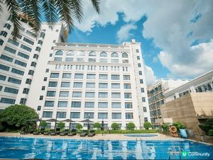 🏨深圳登喜路國際大酒店｜五星級享受！泳池＋健身室＋自助餐全